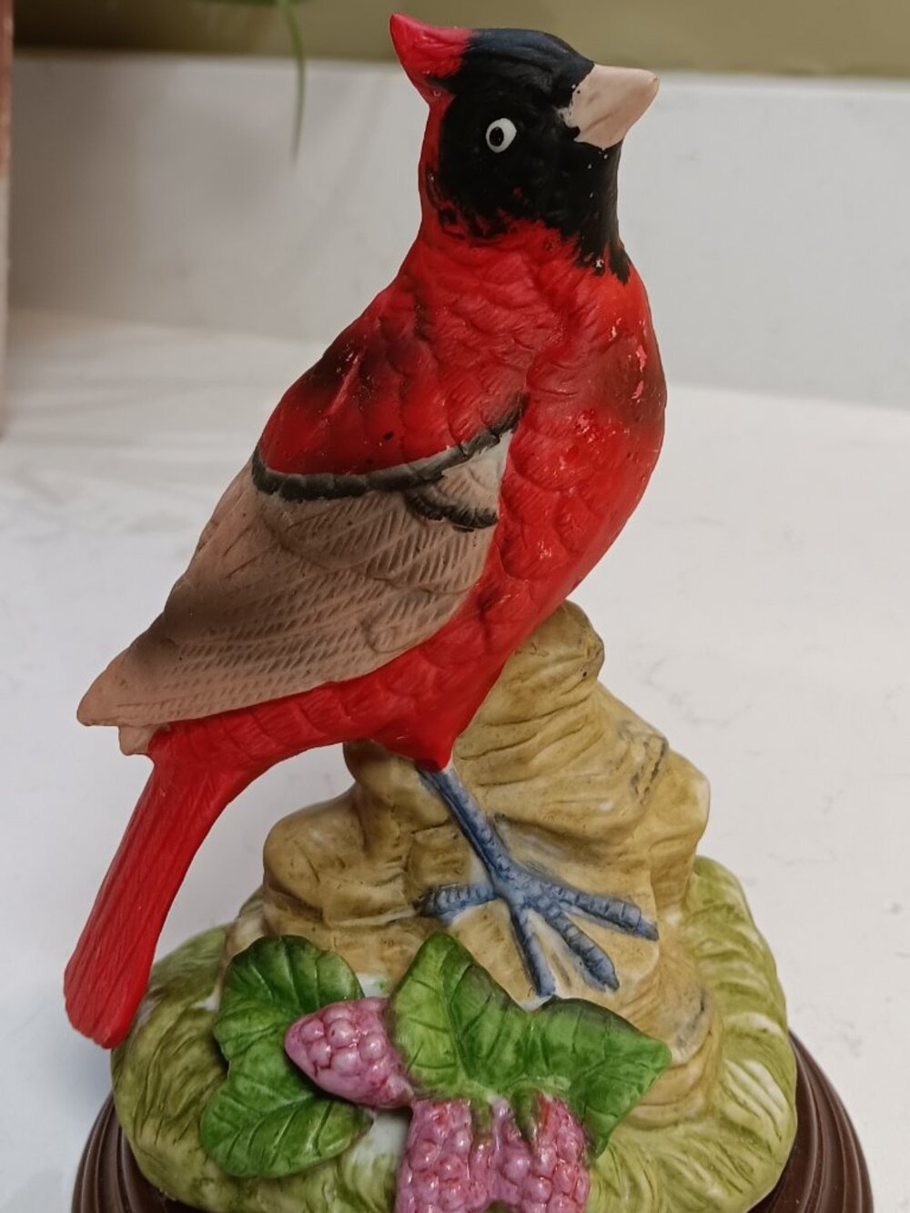 Vintage Porcelain Cardinal Bird Figurine - Taiwan